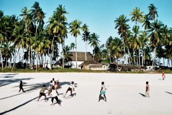 http://www.rickymonti.net/files/gimgs/th-15_ZANZIBAR_ 008.jpg
